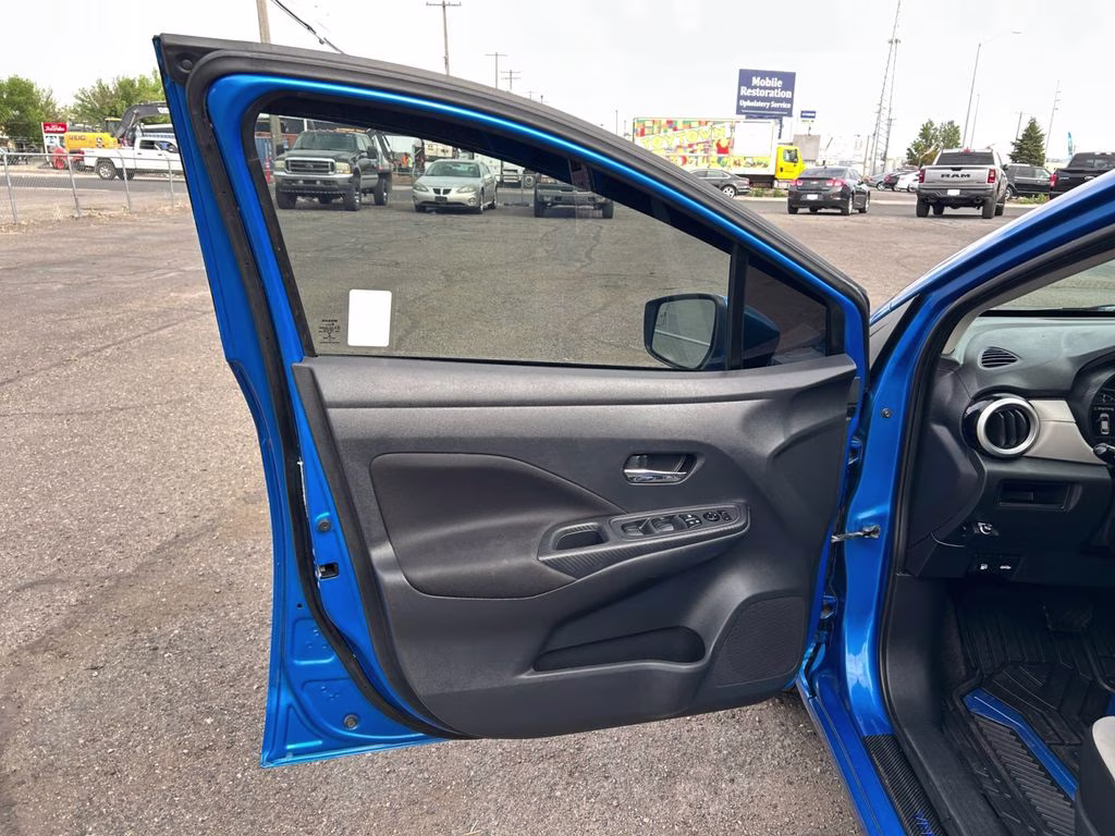 2021 Electric Blue Metallic Nissan Versa 1.6 SV FWD Sedan