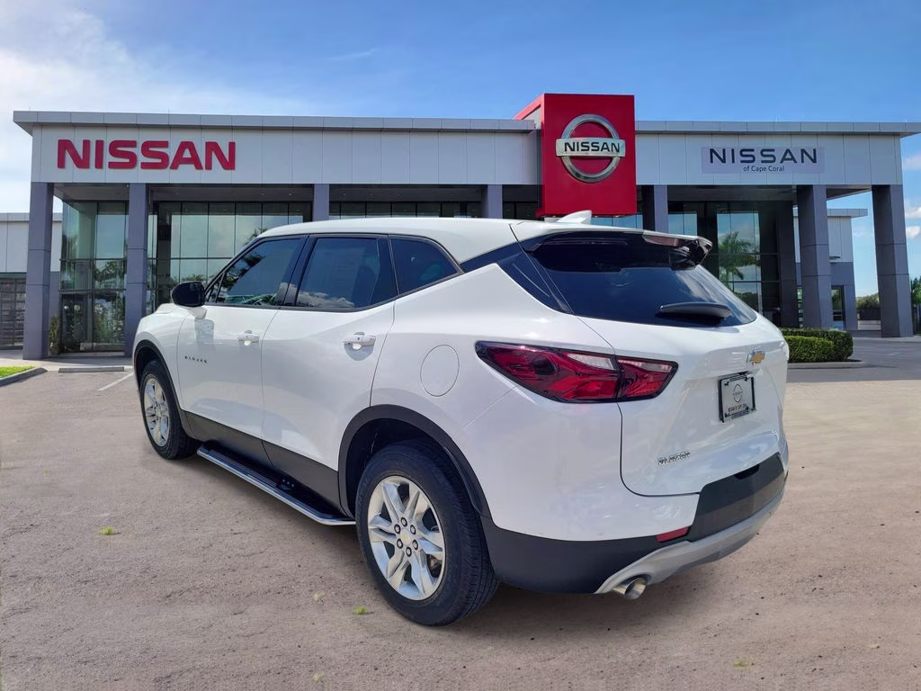 2021 Summit White Chevrolet Blazer LT FWD SUV