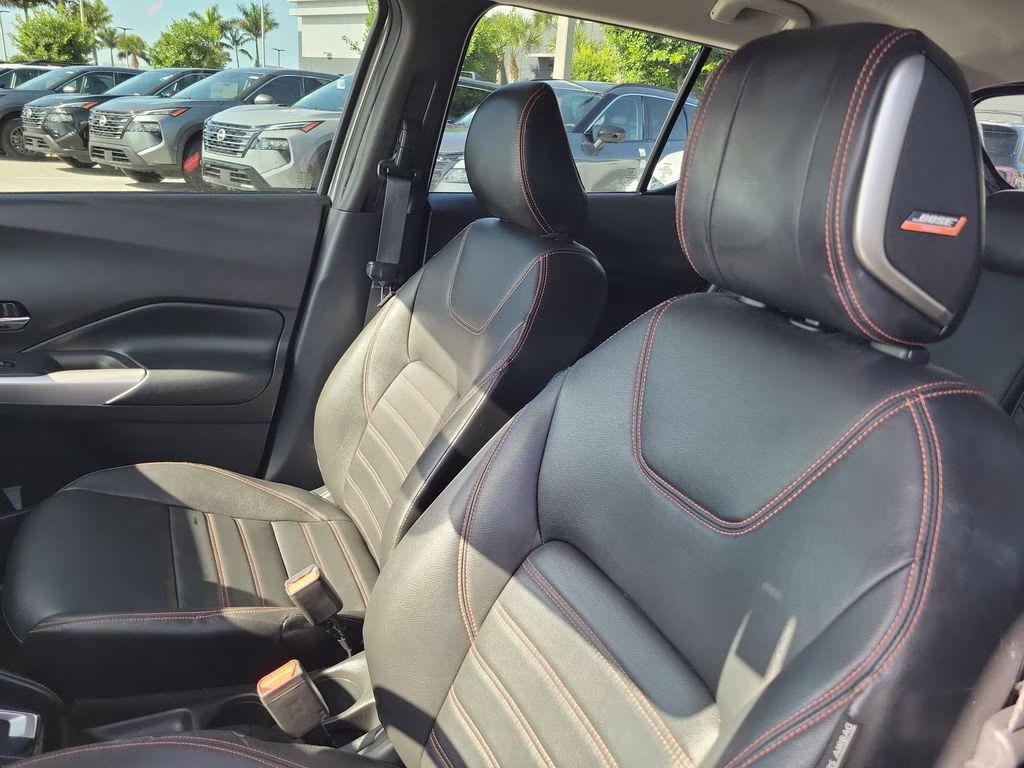 2019 Gun Metallic/Monarch Orange Nissan Kicks SR FWD SUV