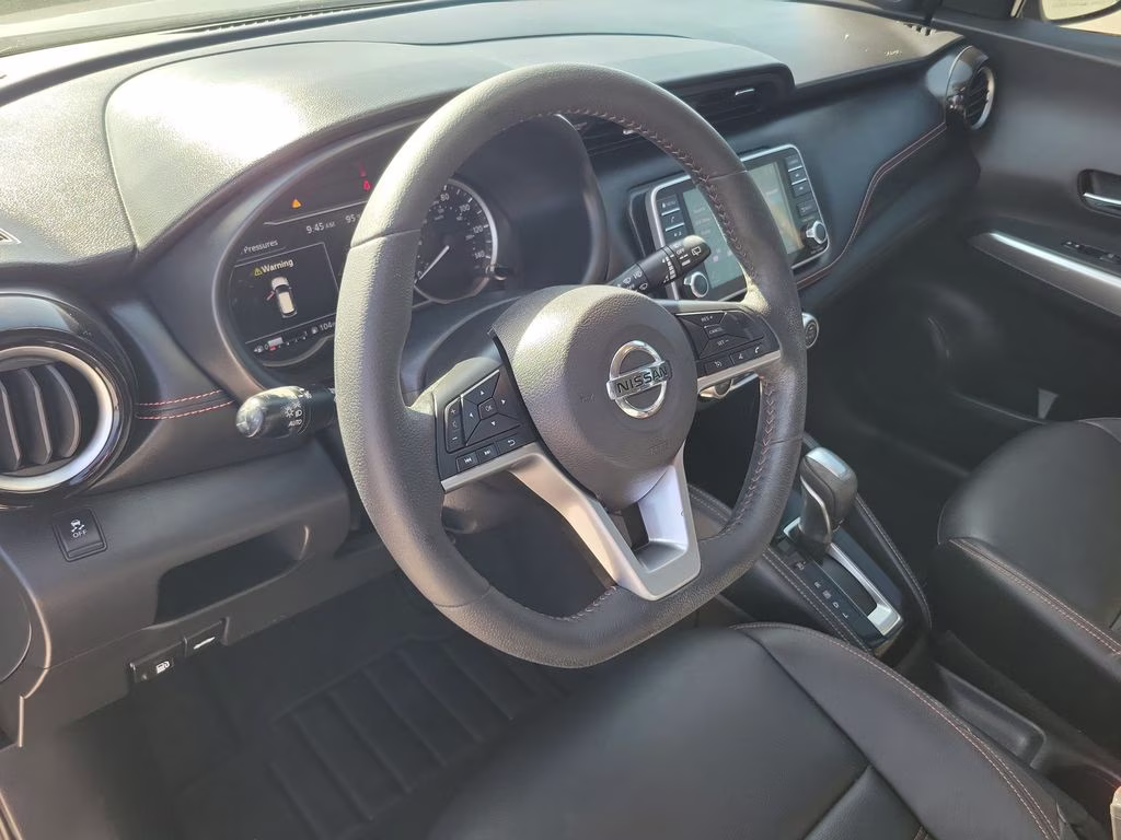 2019 Gun Metallic/Monarch Orange Nissan Kicks SR FWD SUV