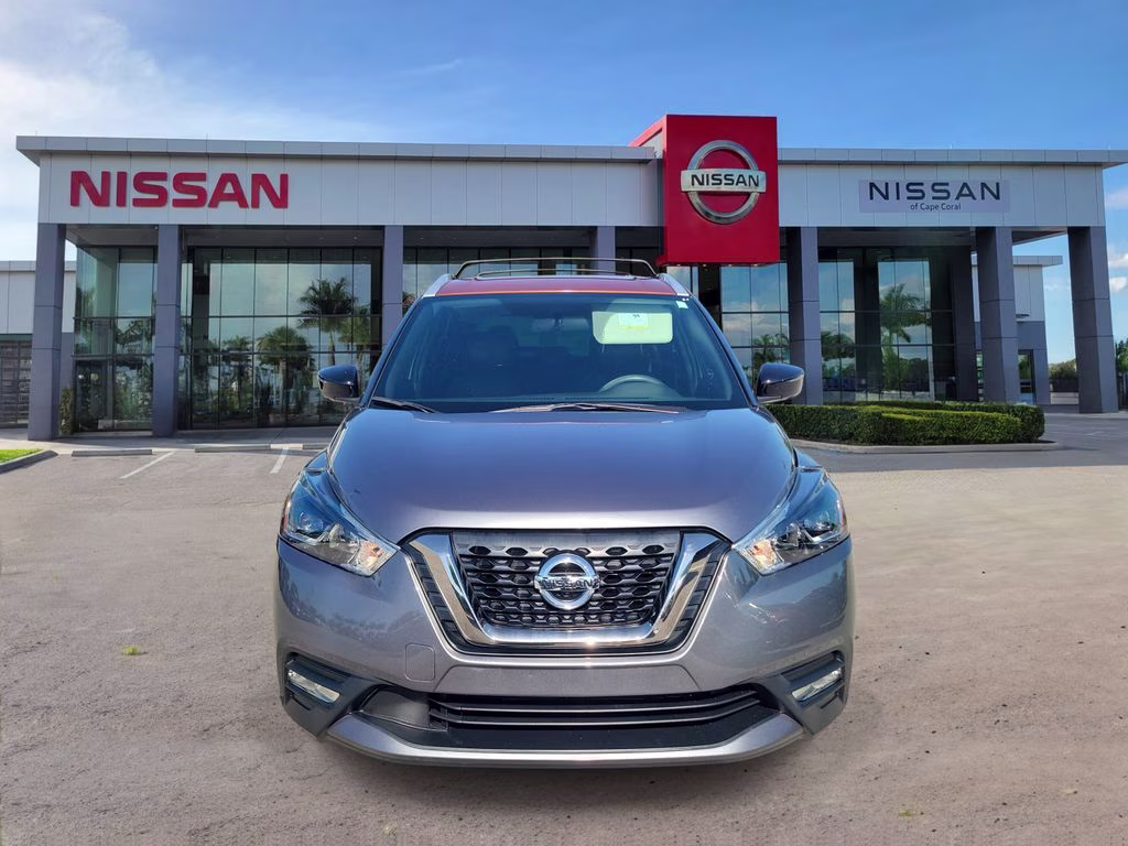 2019 Gun Metallic/Monarch Orange Nissan Kicks SR FWD SUV