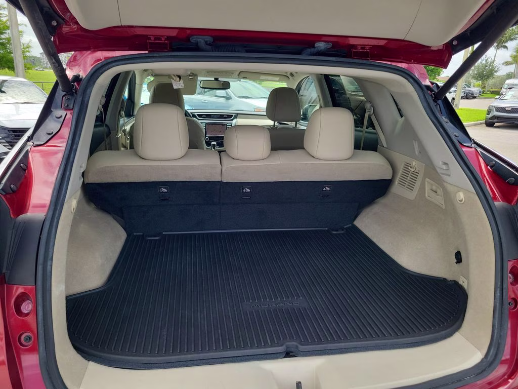 2019 Cayenne Red Pearl Metallic Nissan Murano SL FWD SUV