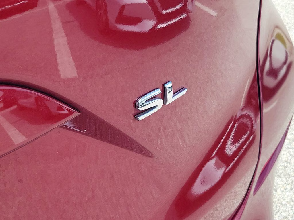 2019 Cayenne Red Pearl Metallic Nissan Murano SL FWD SUV