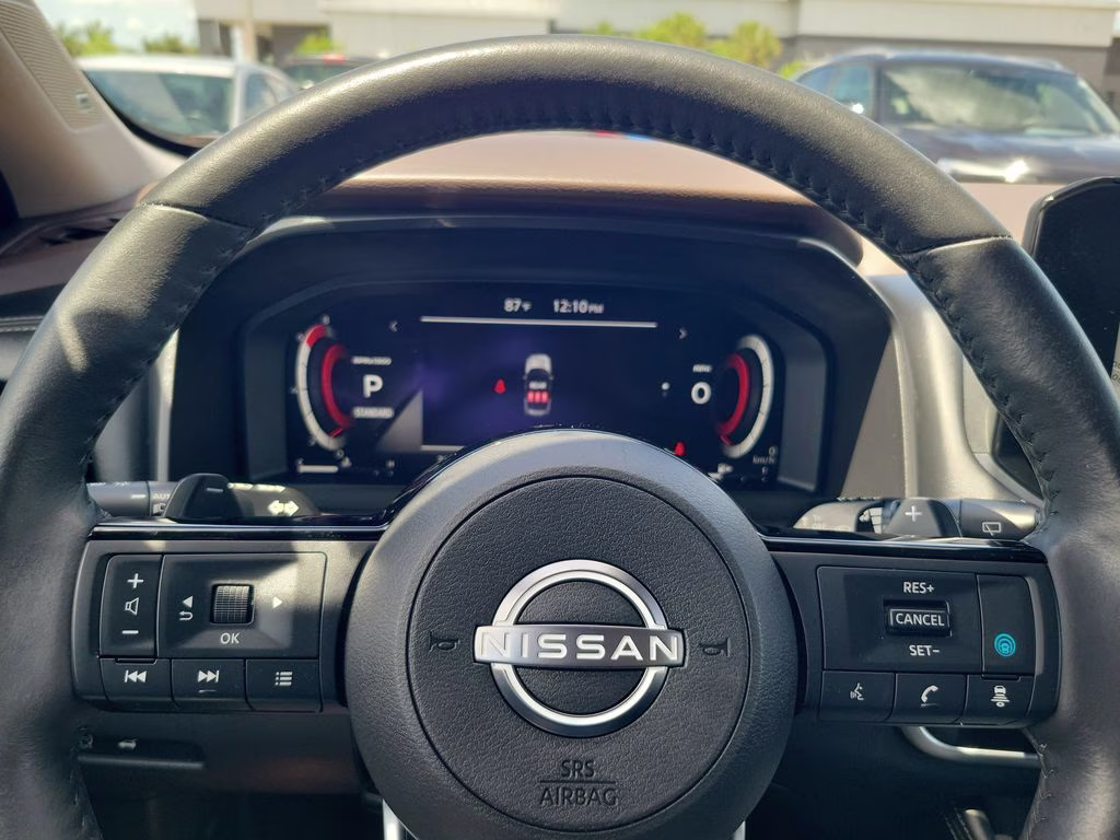 2023 Boulder Gray Pearl/Super Black Nissan Rogue Platinum FWD SUV