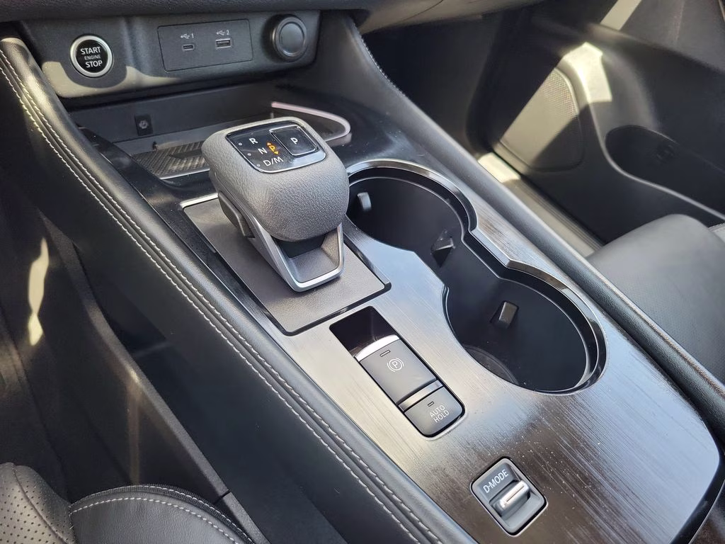 2023 Boulder Gray Pearl/Super Black Nissan Rogue Platinum FWD SUV