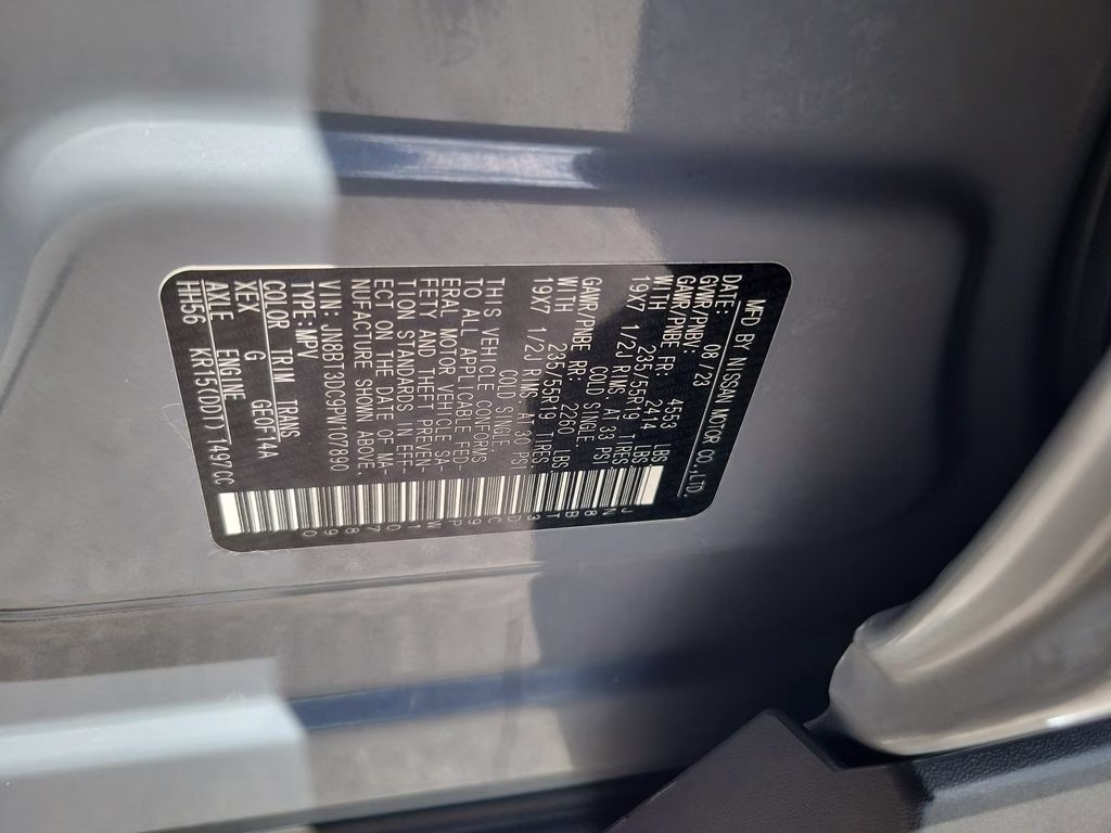 2023 Boulder Gray Pearl/Super Black Nissan Rogue Platinum FWD SUV