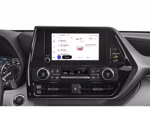 2023 Midnight Black Metallic Toyota Highlander XLE FWD SUV