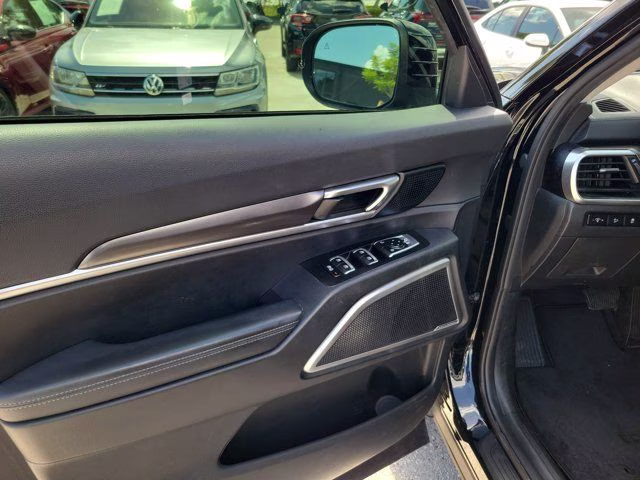 2024 Ebony Black Kia Telluride S FWD SUV