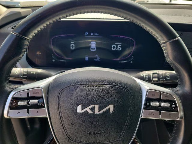 2024 Ebony Black Kia Telluride S FWD SUV