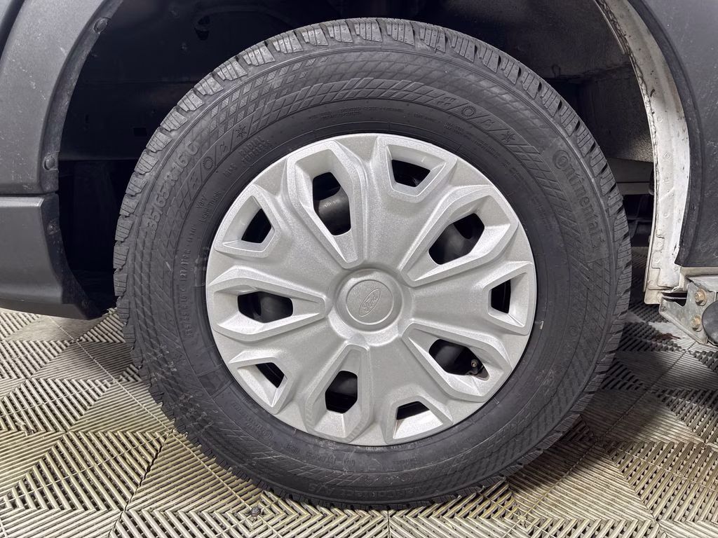 2024 Oxford White Ford Transit-250 Base RWD Van