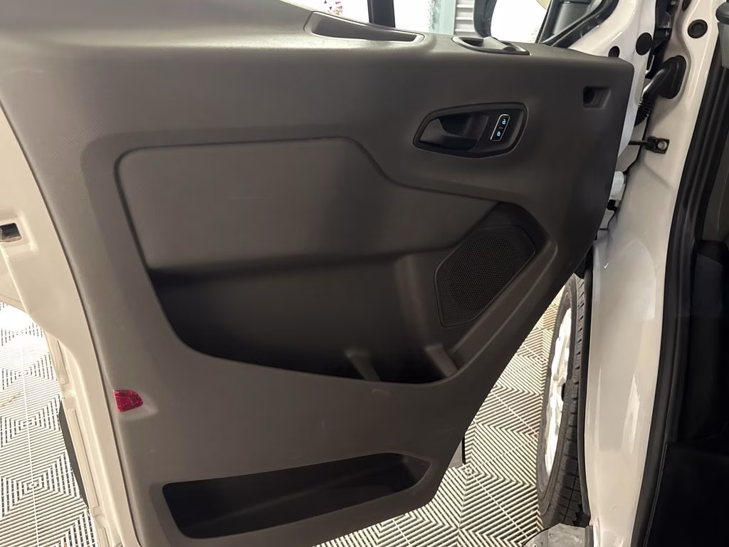 2024 Oxford White Ford Transit-250 Base RWD Van