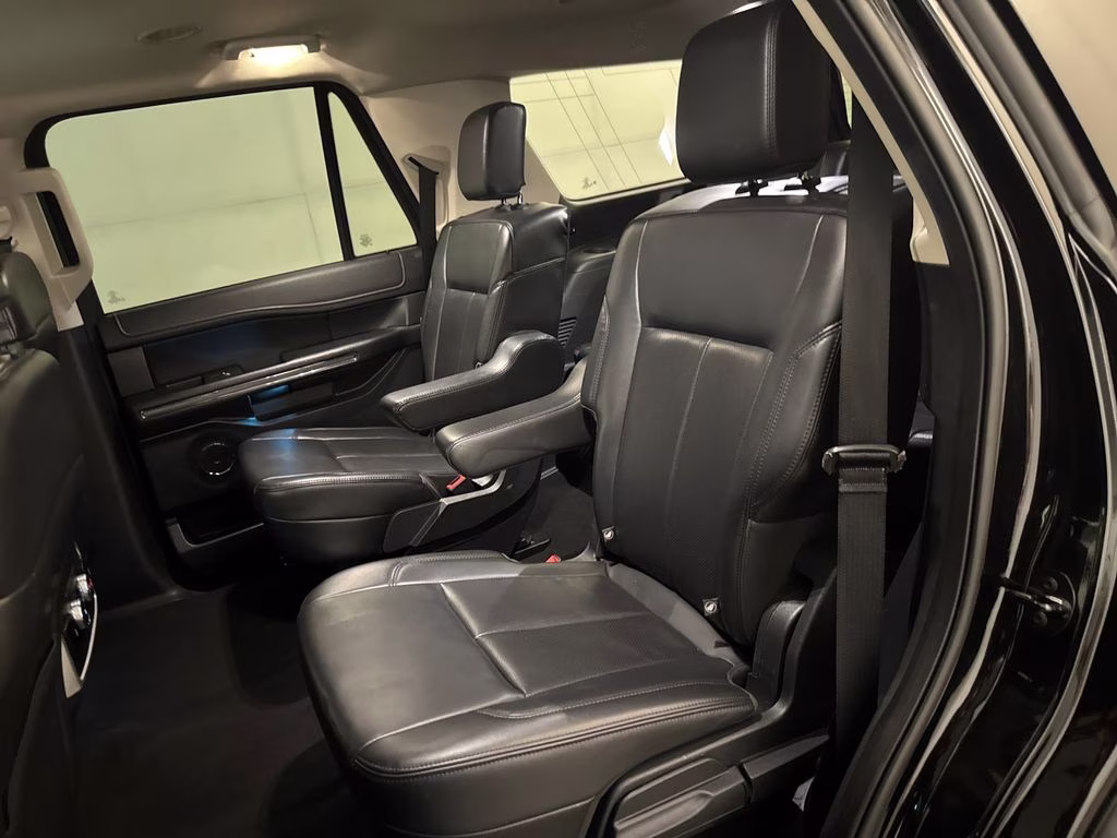 2024 Agate Black Metallic Ford Expedition XLT RWD SUV