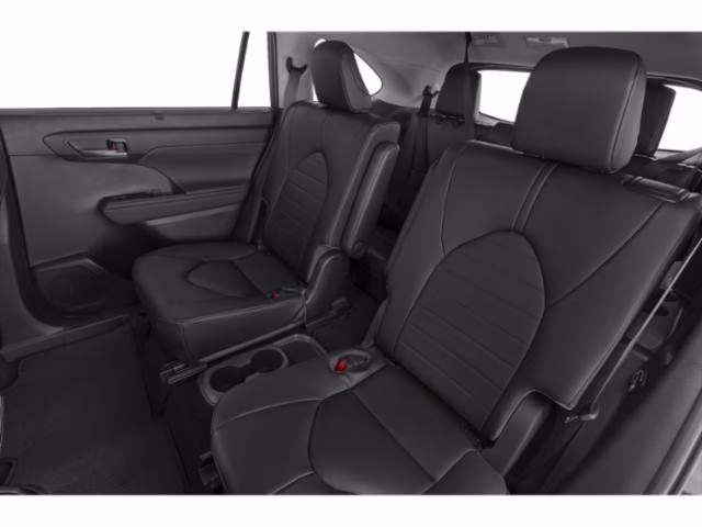 2023 Midnight Black Metallic Toyota Highlander XLE FWD SUV