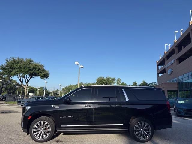 2021 Onyx Black GMC Yukon XL Denali 4X4 SUV