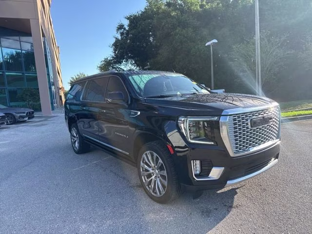 2021 Onyx Black GMC Yukon XL Denali 4X4 SUV