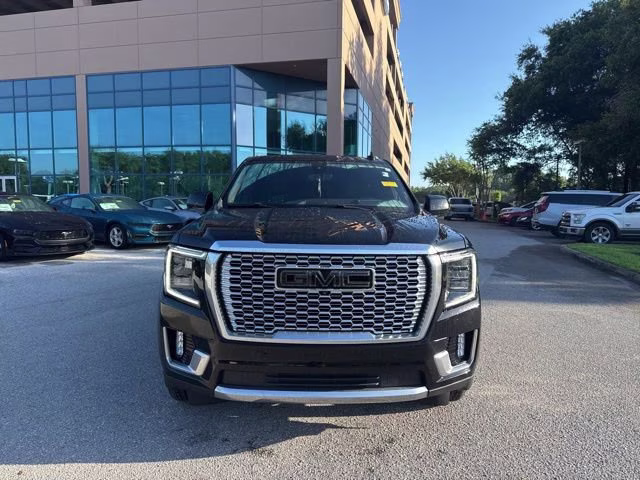 2021 Onyx Black GMC Yukon XL Denali 4X4 SUV