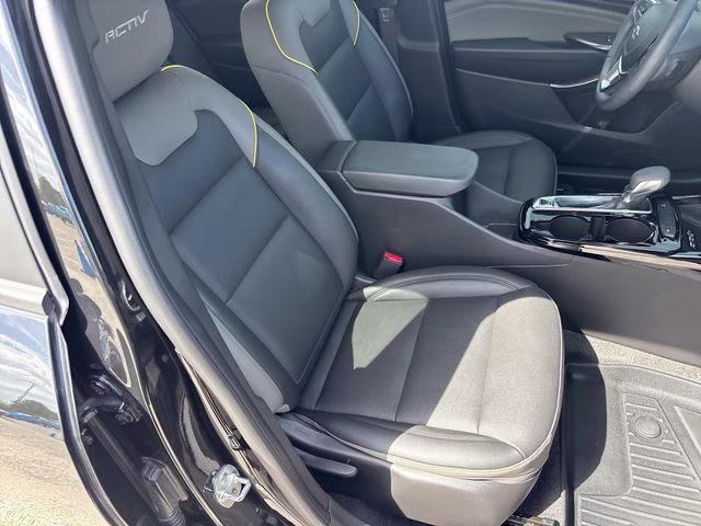 2025 Black Metallic Chevrolet Trax ACTIV FWD SUV