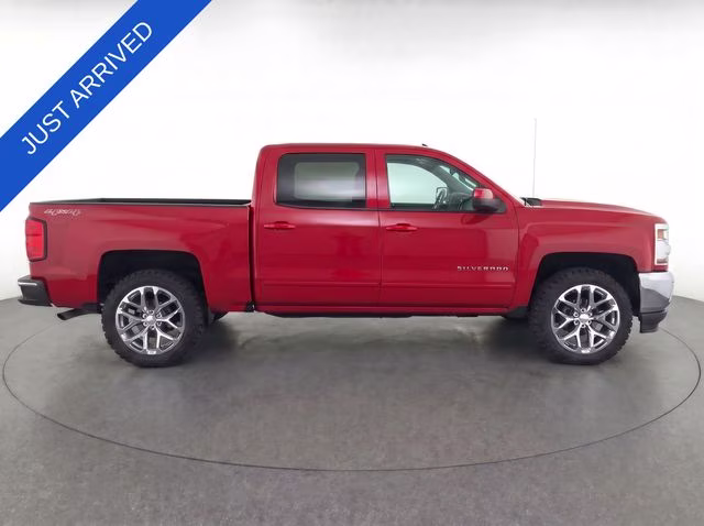 2016 Red Chevrolet Silverado 1500 LT 4X4 Truck