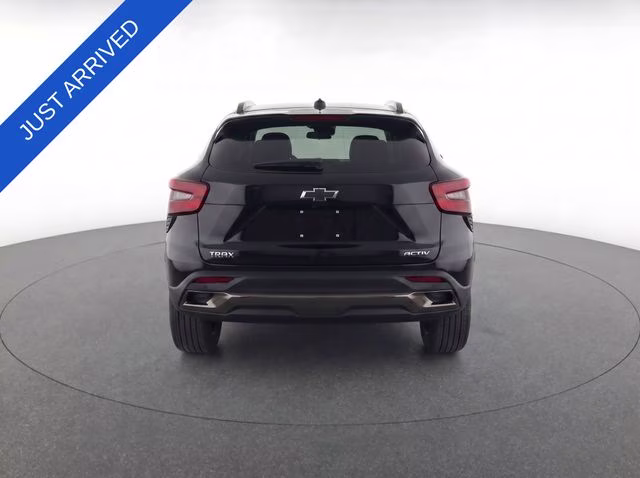 2025 Black Metallic Chevrolet Trax ACTIV FWD SUV