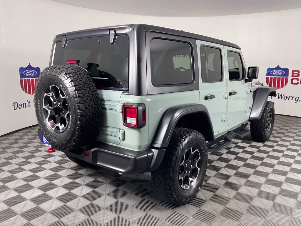 2023 Earl Clearcoat Jeep Wrangler Rubicon 4X4 SUV