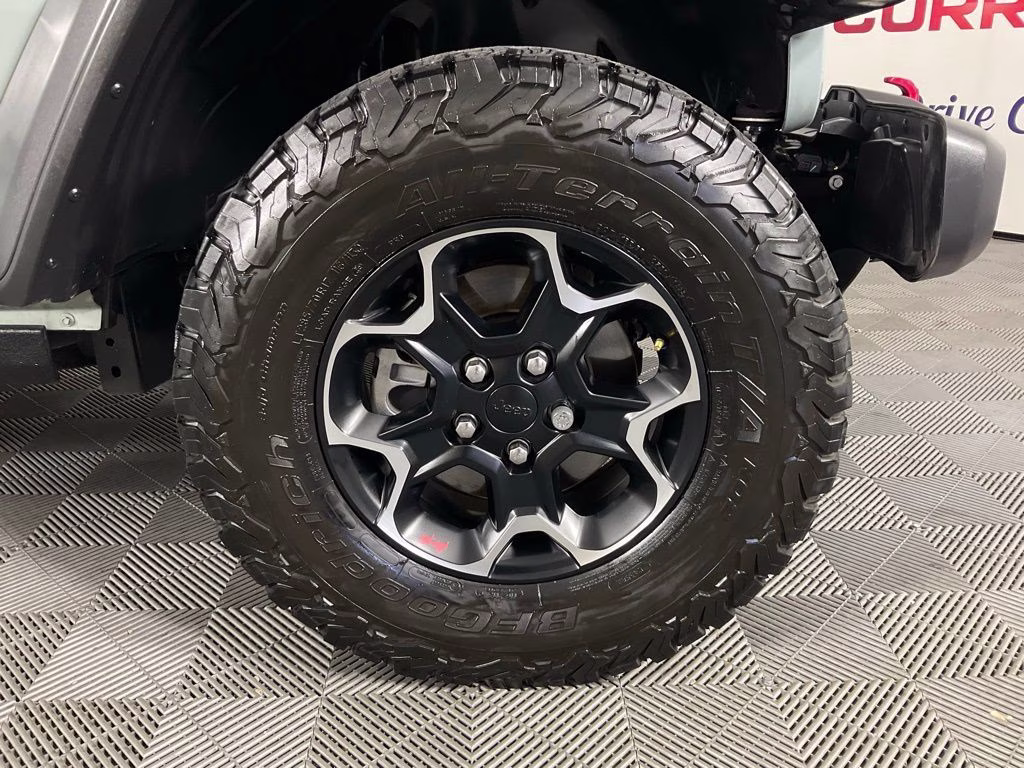 2023 Earl Clearcoat Jeep Wrangler Rubicon 4X4 SUV