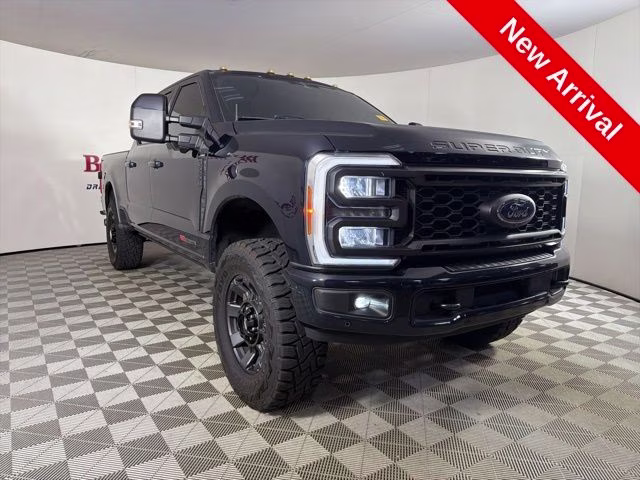 2023 Ford F-250 Lariat 4x4 Crew Cab 6-3/4' Box's photo