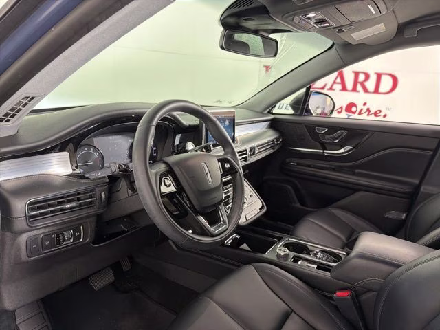 2022 Blue Metallic Lincoln Corsair Standard FWD SUV