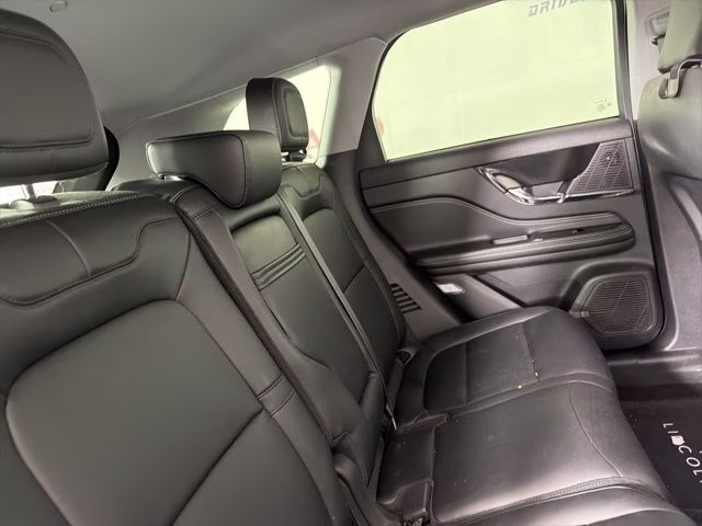 2022 Blue Metallic Lincoln Corsair Standard FWD SUV