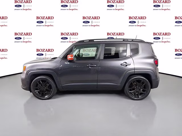2020 Granite Crystal Metallic Clearcoat Jeep Renegade Latitude FWD SUV