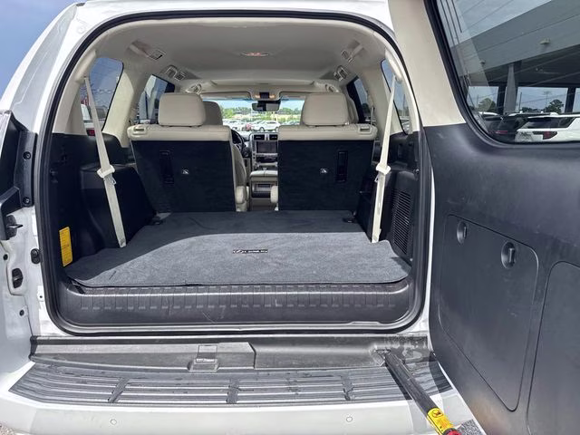 2021 Starfire Pearl Lexus GX 460 4X4 SUV