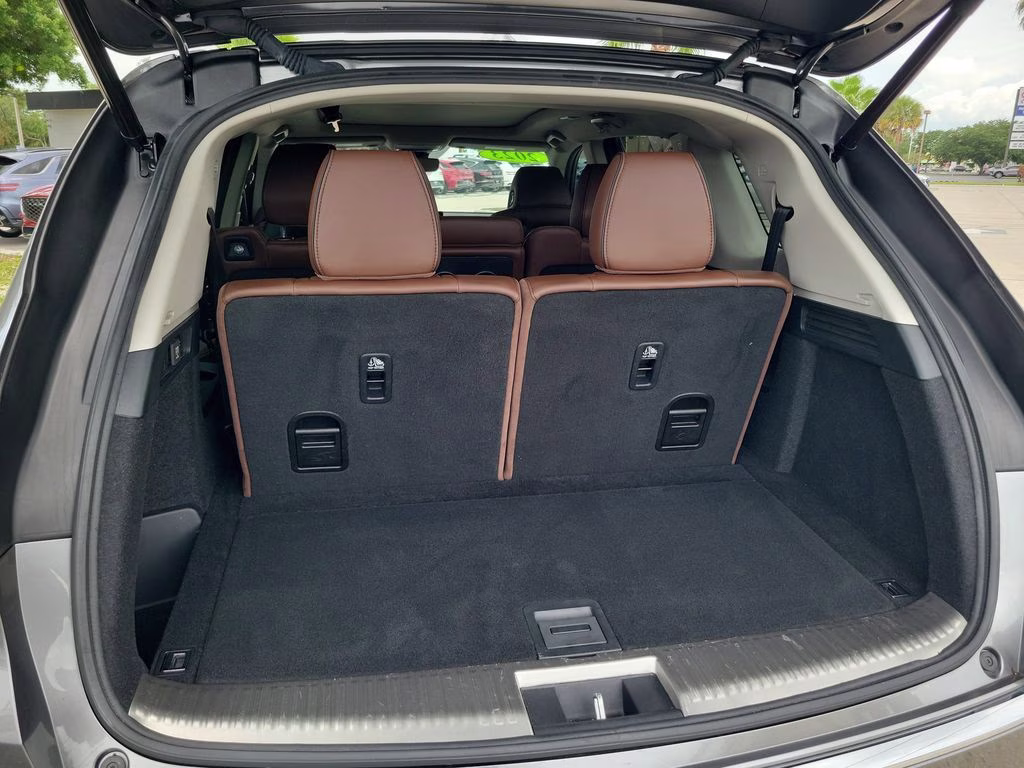 2023 Liquid Carbon Metallic Acura MDX w/Advance Package AWD SUV