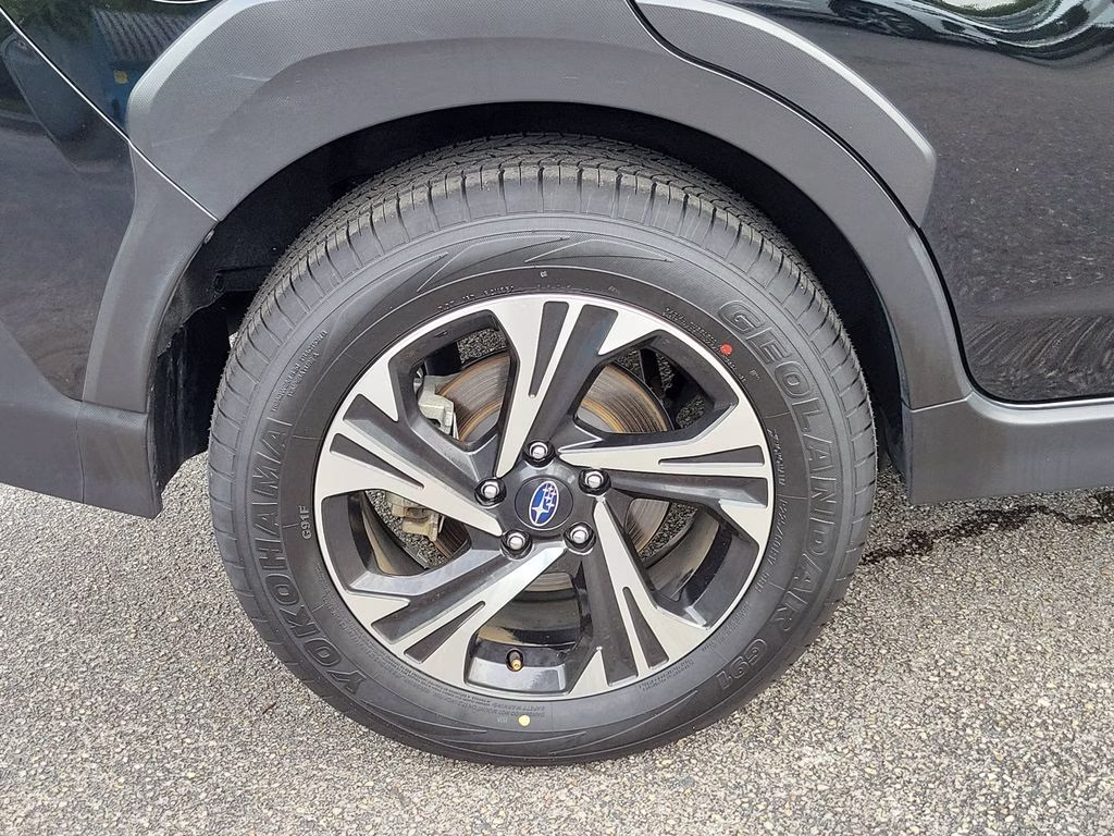 2024 Crystal Black Silica Subaru Crosstrek Premium AWD SUV