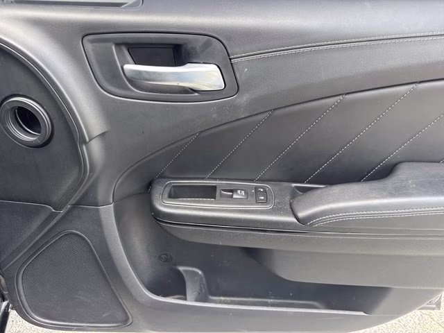2023 Pitch Black Clearcoat Dodge Charger SXT RWD Sedan