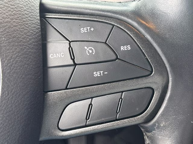 2023 Pitch Black Clearcoat Dodge Charger SXT RWD Sedan