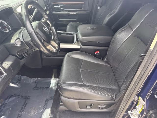 2018 True Blue Pearlcoat Ram 2500 Laramie 4X4 Truck