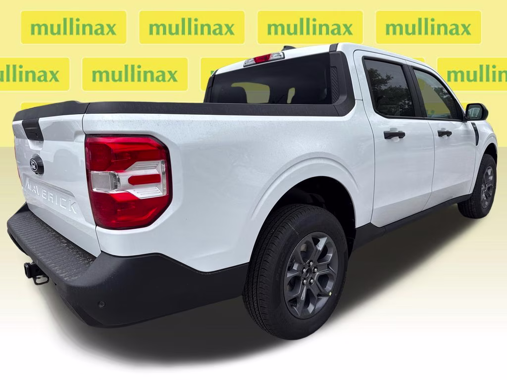 2026 Oxford White Ford Maverick XLT FWD Truck