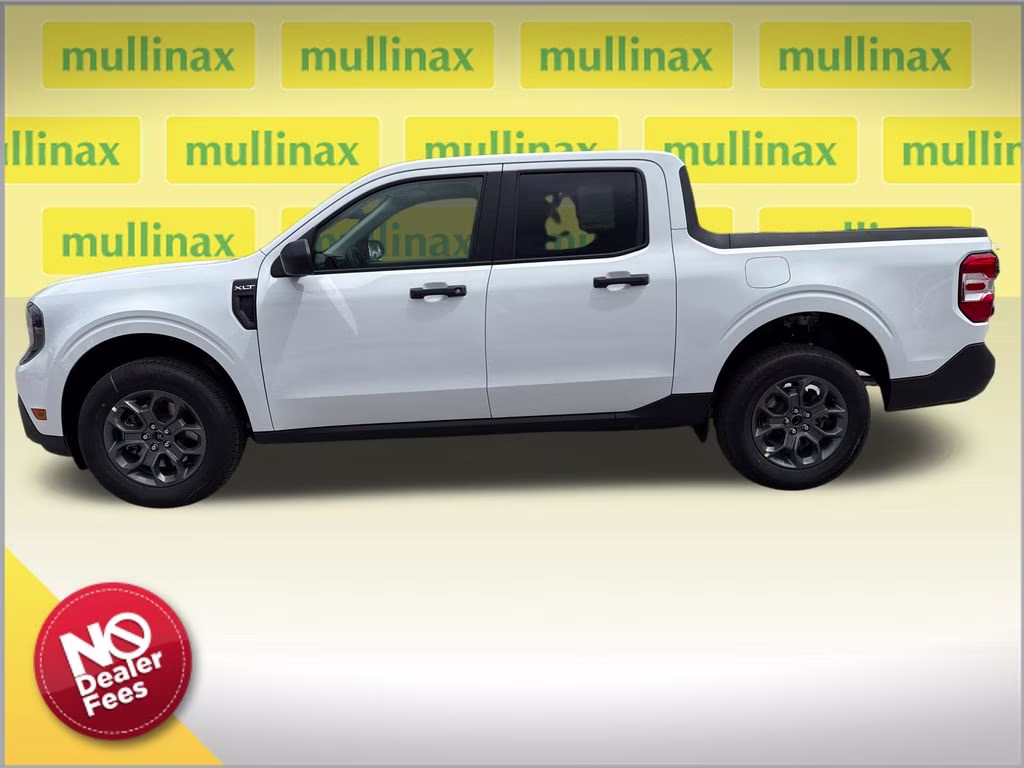 2026 Oxford White Ford Maverick XLT FWD Truck