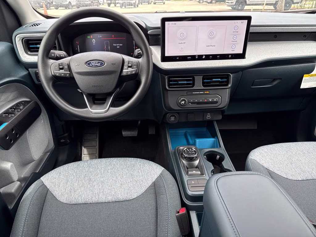 2026 Oxford White Ford Maverick XLT FWD Truck