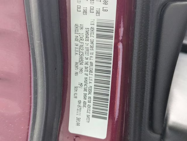 2018 Velvet Red Pearlcoat Jeep Grand Cherokee Altitude 4X4 SUV