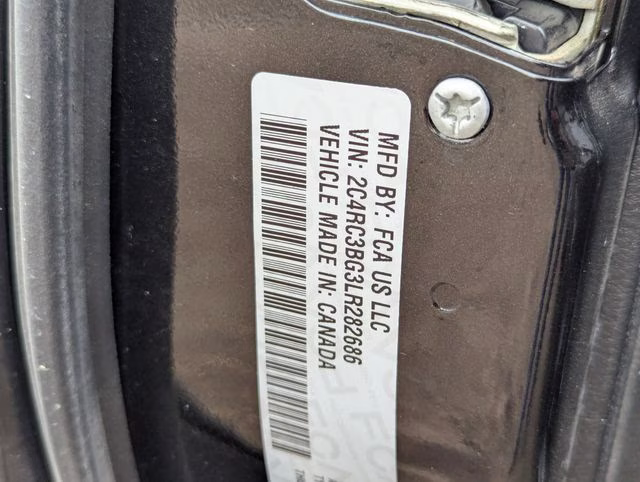 2020 Brilliant Black Crystal Pearlcoat Chrysler Pacifica Launch Edition AWD Van