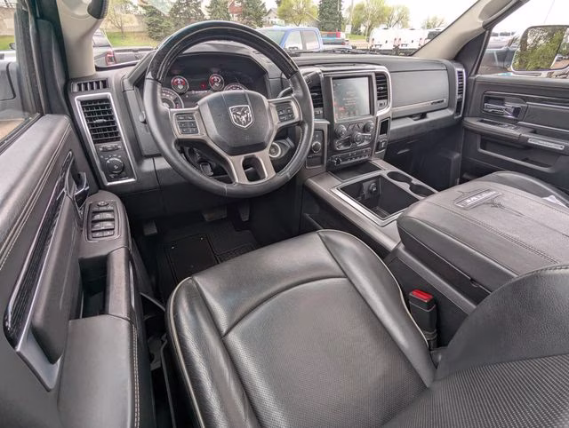 2014 Bright White Clearcoat Ram 2500 Laramie Longhorn 4X4 Truck
