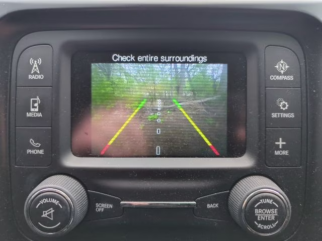 2018 Bright White Clearcoat Jeep Cherokee Latitude 4X4 SUV