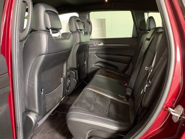 2018 Velvet Red Pearlcoat Jeep Grand Cherokee Altitude 4X4 SUV