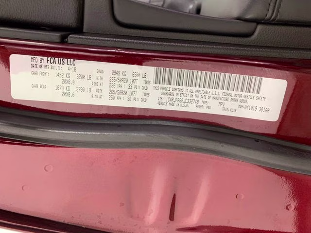 2018 Velvet Red Pearlcoat Jeep Grand Cherokee Altitude 4X4 SUV