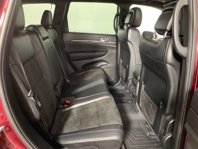 2018 Velvet Red Pearlcoat Jeep Grand Cherokee Altitude 4X4 SUV