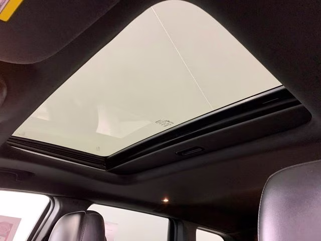 2018 Velvet Red Pearlcoat Jeep Grand Cherokee Altitude 4X4 SUV