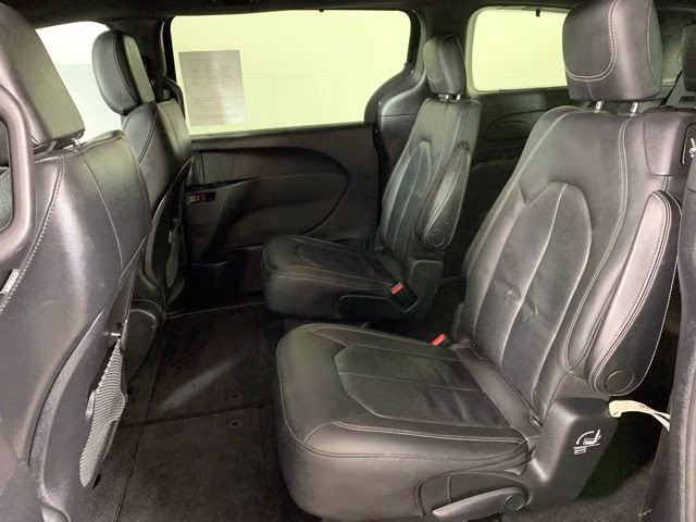 2020 Brilliant Black Crystal Pearlcoat Chrysler Pacifica Launch Edition AWD Van