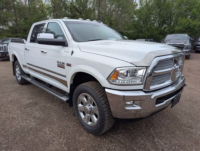 2014 Bright White Clearcoat Ram 2500 Laramie Longhorn 4X4 Truck