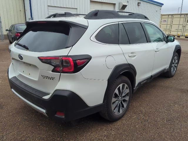 2025 Crystal White Pearl Subaru Outback Limited AWD SUV