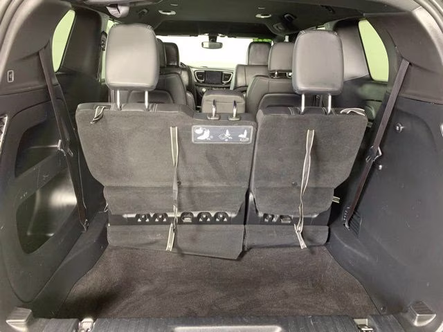 2020 Brilliant Black Crystal Pearlcoat Chrysler Pacifica Launch Edition AWD Van